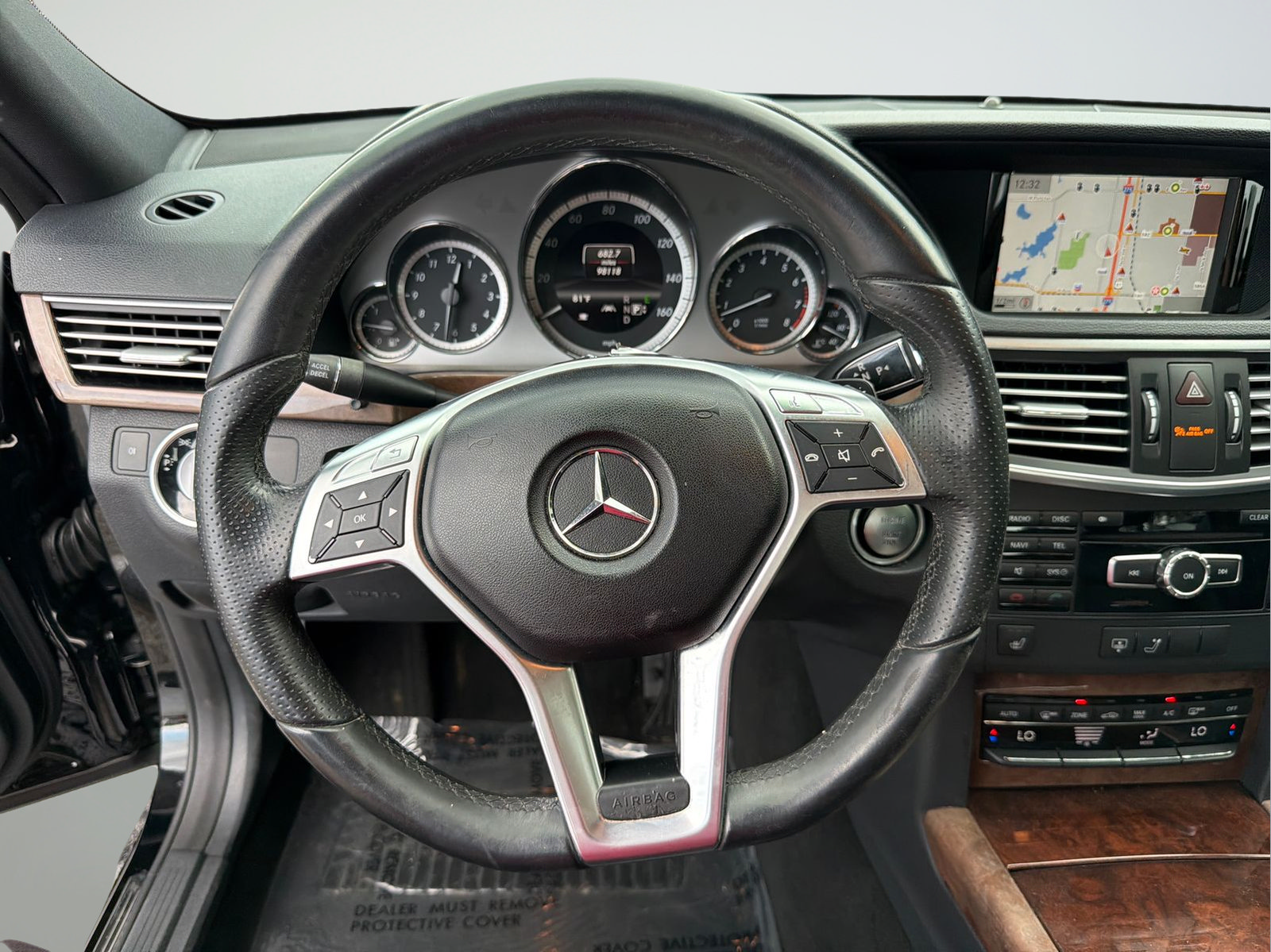Used 2013 Mercedes-Benz E 350 Sedan image 13
