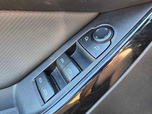 Used 2025 Chevrolet Equinox LT AWD/4WD image 40