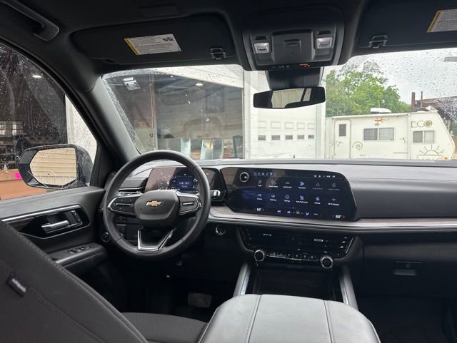 Used 2026 Chevrolet Tahoe LS w/ LPO, Dark Essentials Package RWD image 7