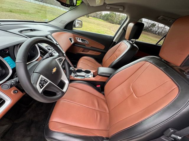 Used 2017 Chevrolet Equinox Premier w/ Enhanced Convenience Package image 26