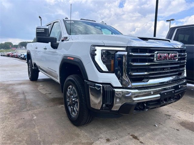 New 2025 GMC Sierra 2500 SLT w/ SLT Convenience Package
