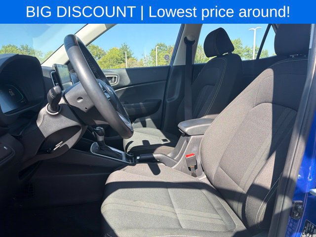 Used 2025 Hyundai Venue SEL FWD image 22