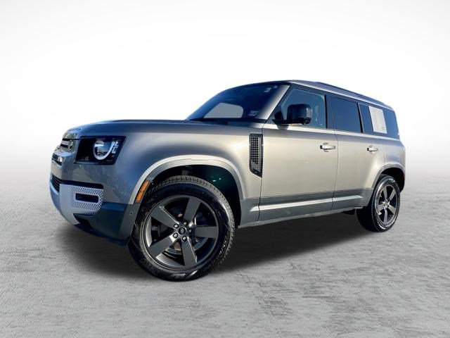 Used 2022 Land Rover Defender 110 S image 1