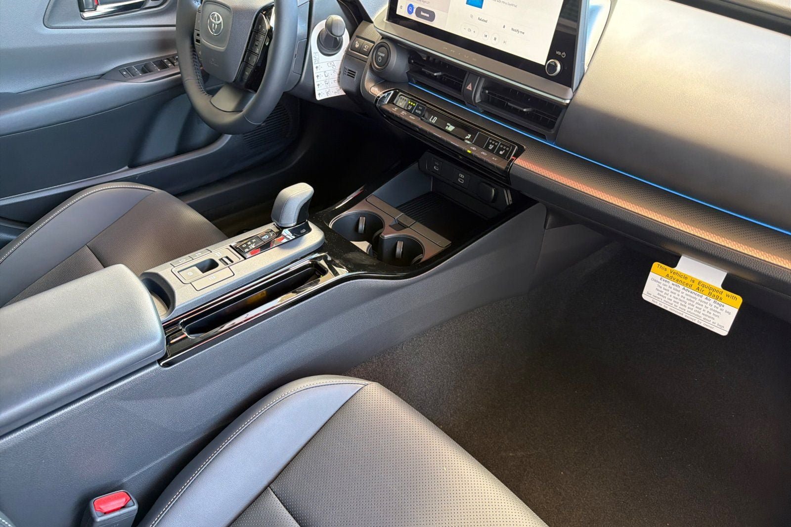 New 2026 Toyota Prius Limited AWD/4WD image 19