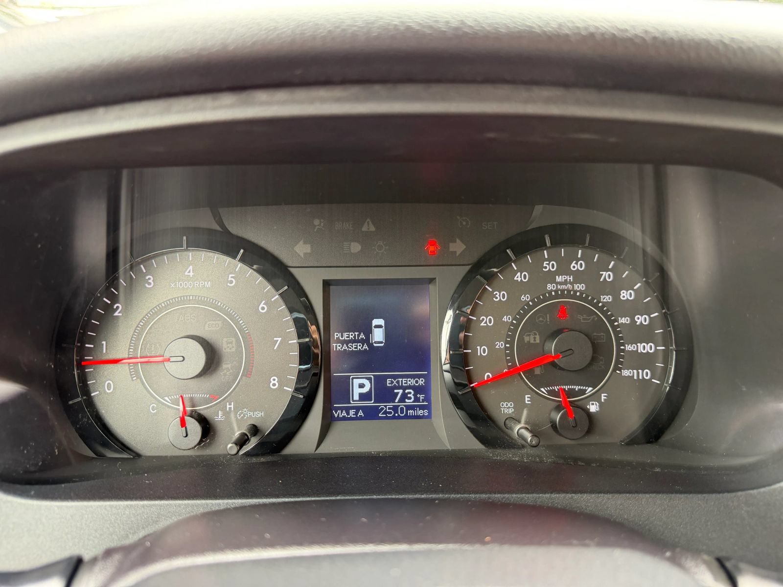 Used 2015 Toyota Sienna LE FWD image 16