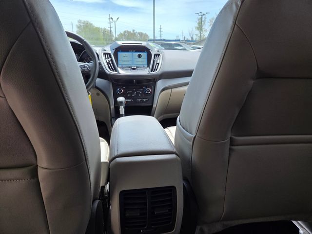 Used 2017 Ford Escape SE w/ SE Leather Comfort Package AWD/4WD image 40
