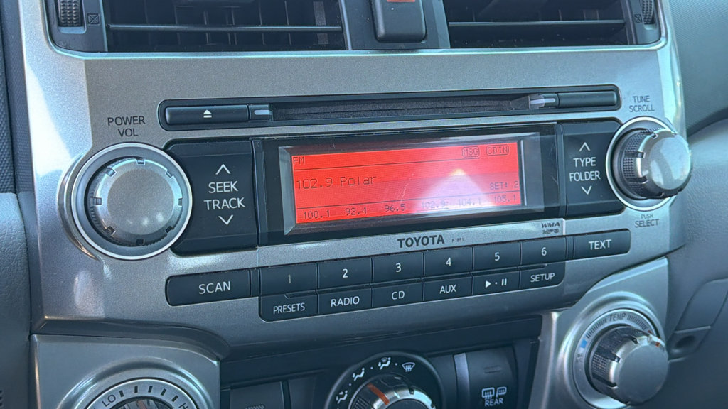 Used 2011 Toyota 4Runner Trail AWD/4WD image 15
