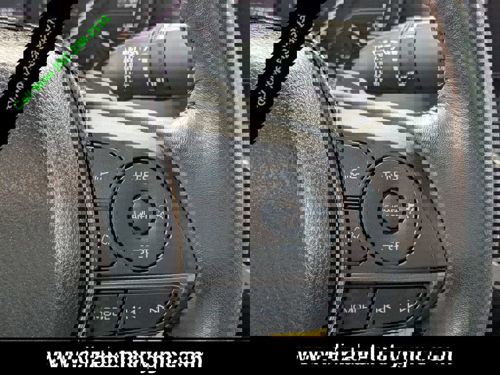 Used 2024 Toyota Camry SE image 24