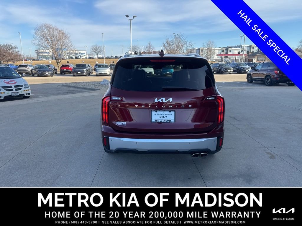 Used 2024 Kia Telluride S w/ S Sunroof Package FWD image 4
