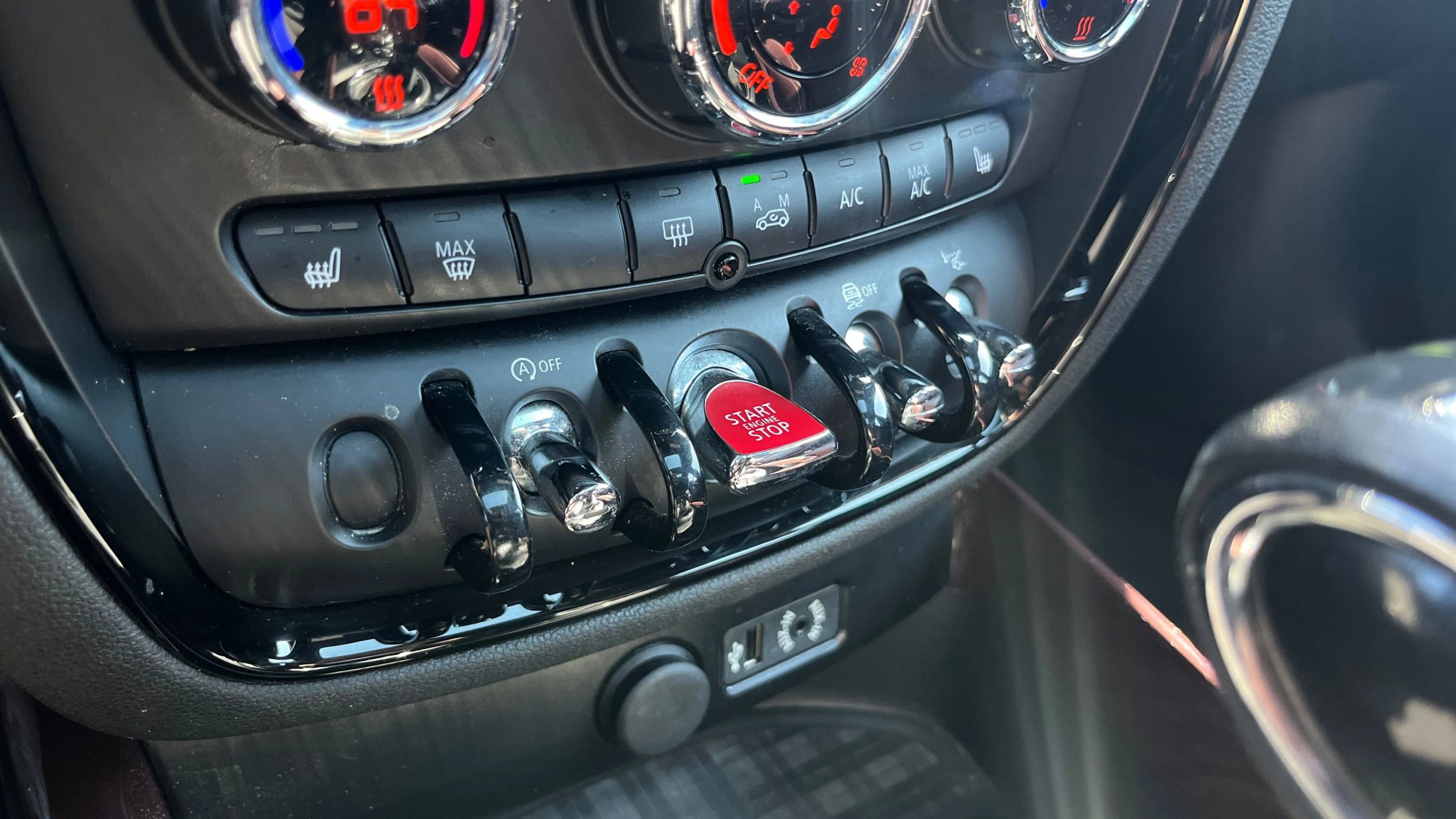 Used 2017 MINI Cooper Clubman S AWD/4WD image 25