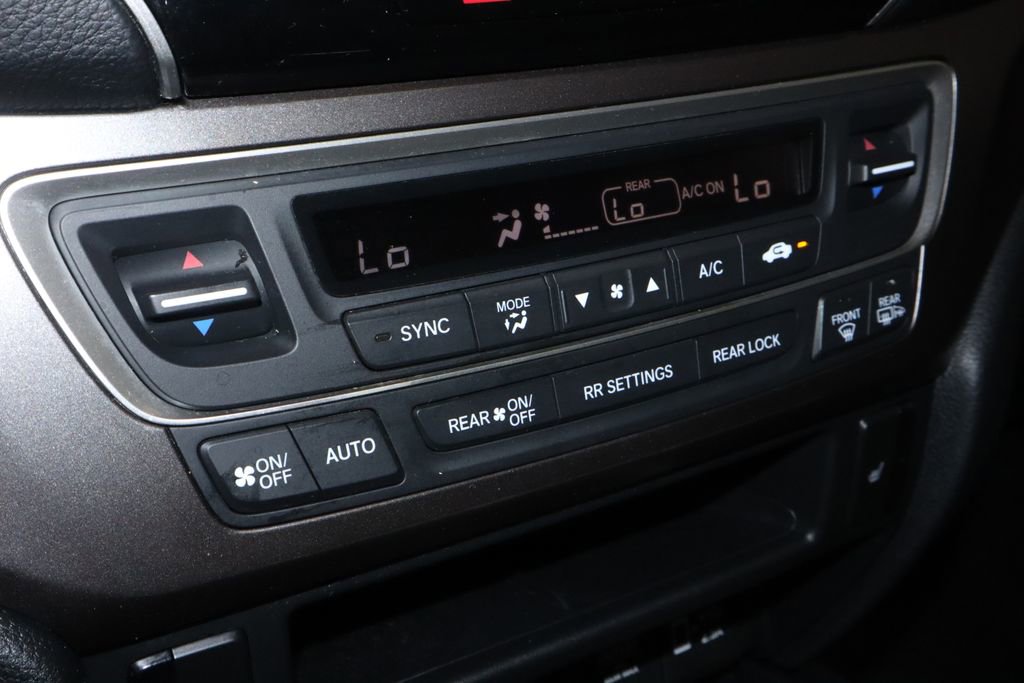 Used 2021 Honda Pilot Special Edition image 31