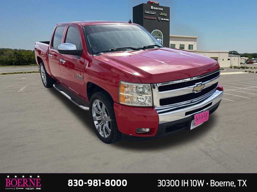 Used 2011 Chevrolet Silverado 1500 LT w/ Texas Edition RWD image 8