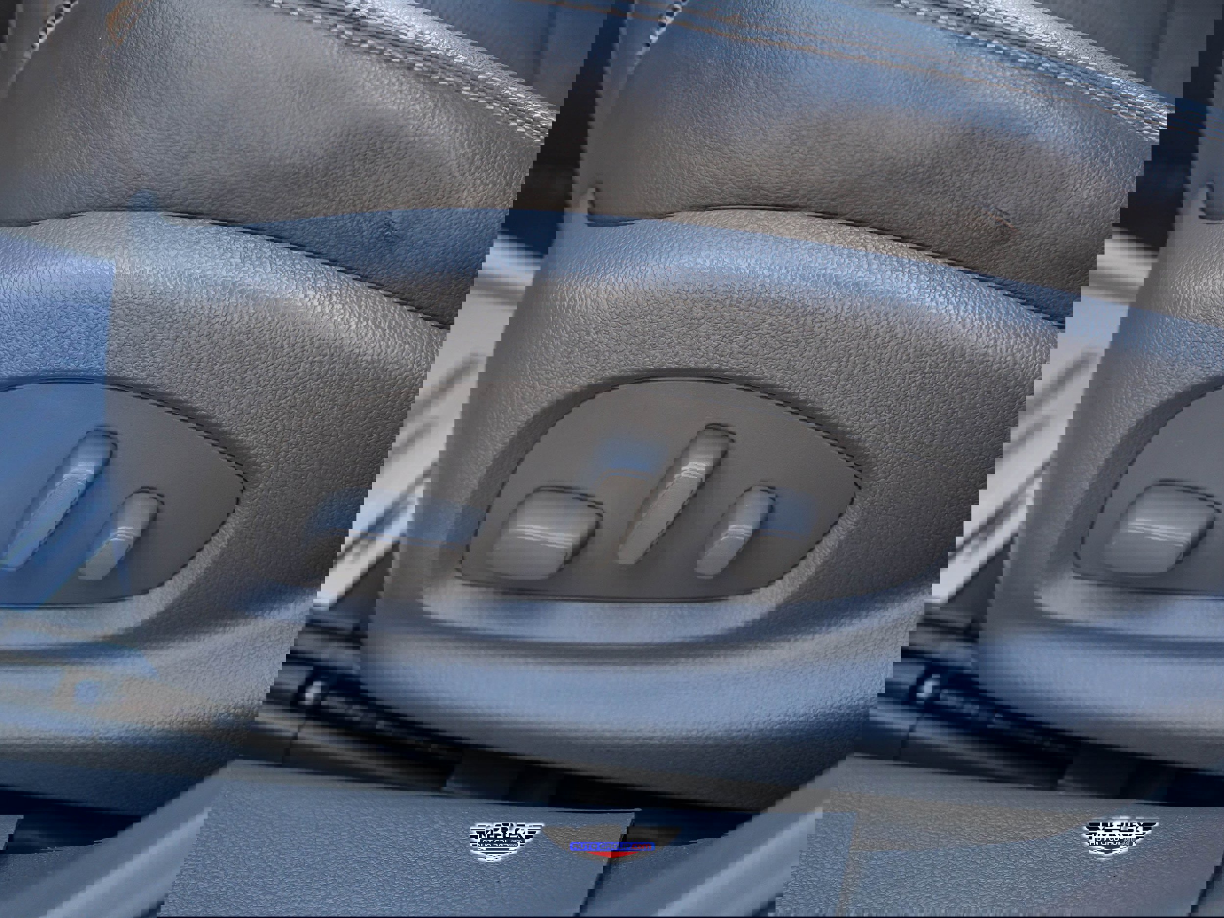 Used 2015 Chevrolet Impala LT w/ Convenience Package image 35