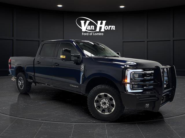 Used 2024 Ford F350 Lariat image 1