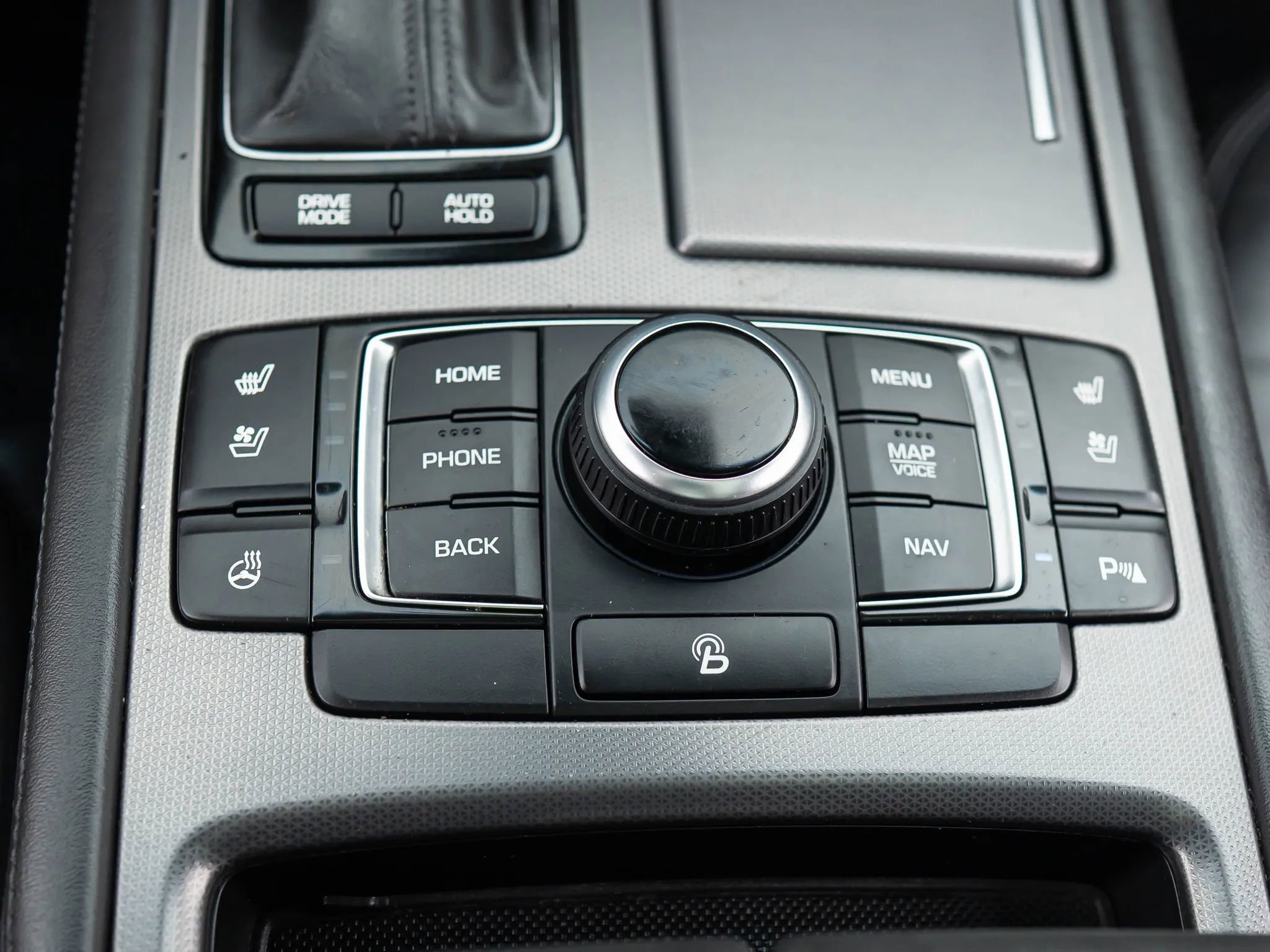 Used 2015 Hyundai Genesis 3.8 w/ Option Group 04 image 33