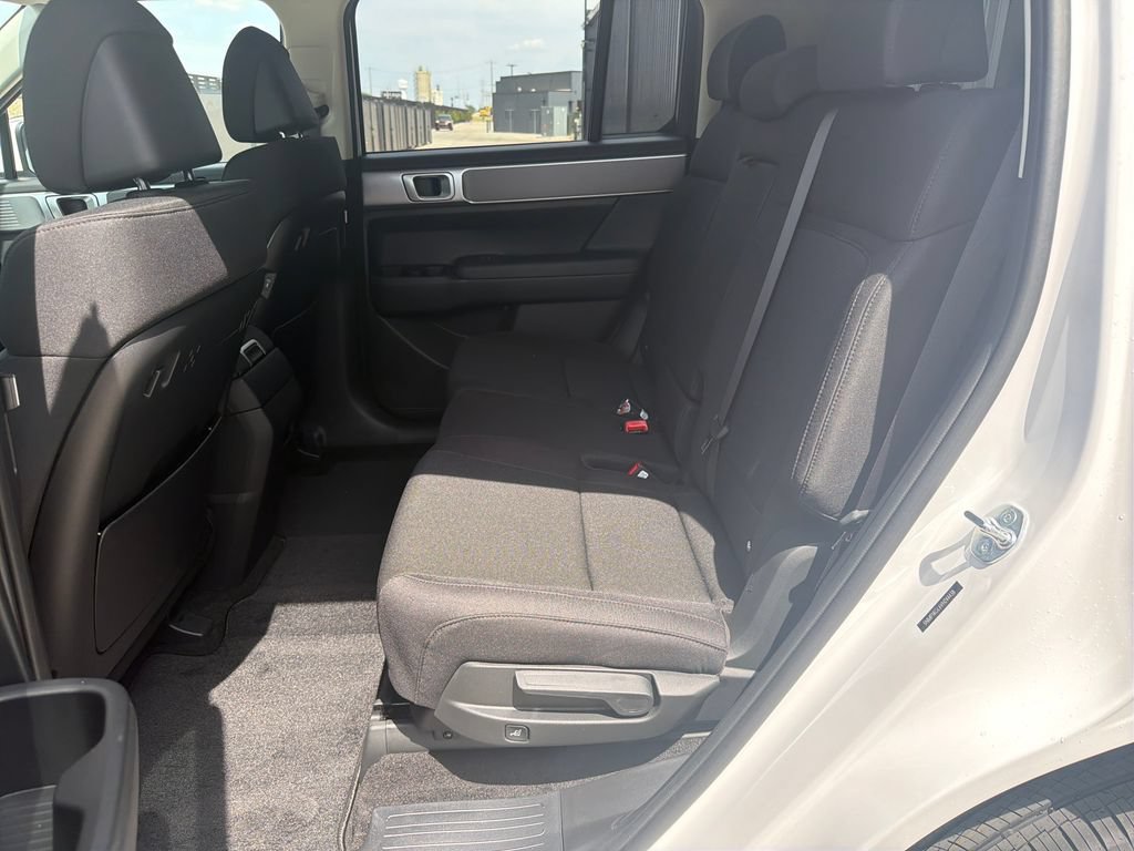 New 2027 Hyundai Santa Fe SE FWD image 19