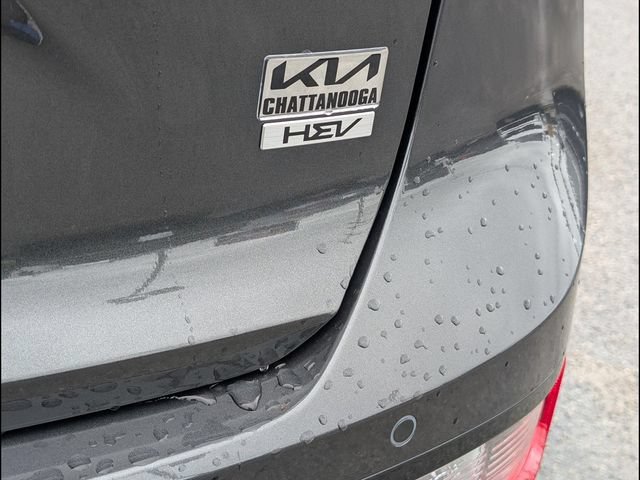 Certified 2025 Kia Niro EX Touring FWD image 18