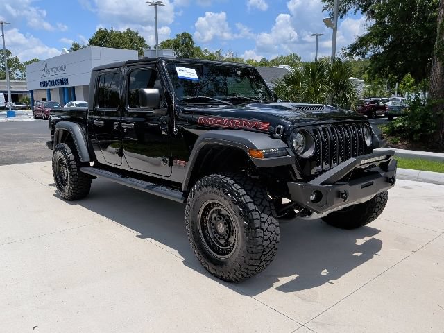 Used 2023 Jeep Gladiator Mojave w/ Cold Weather Group AWD/4WD image 2