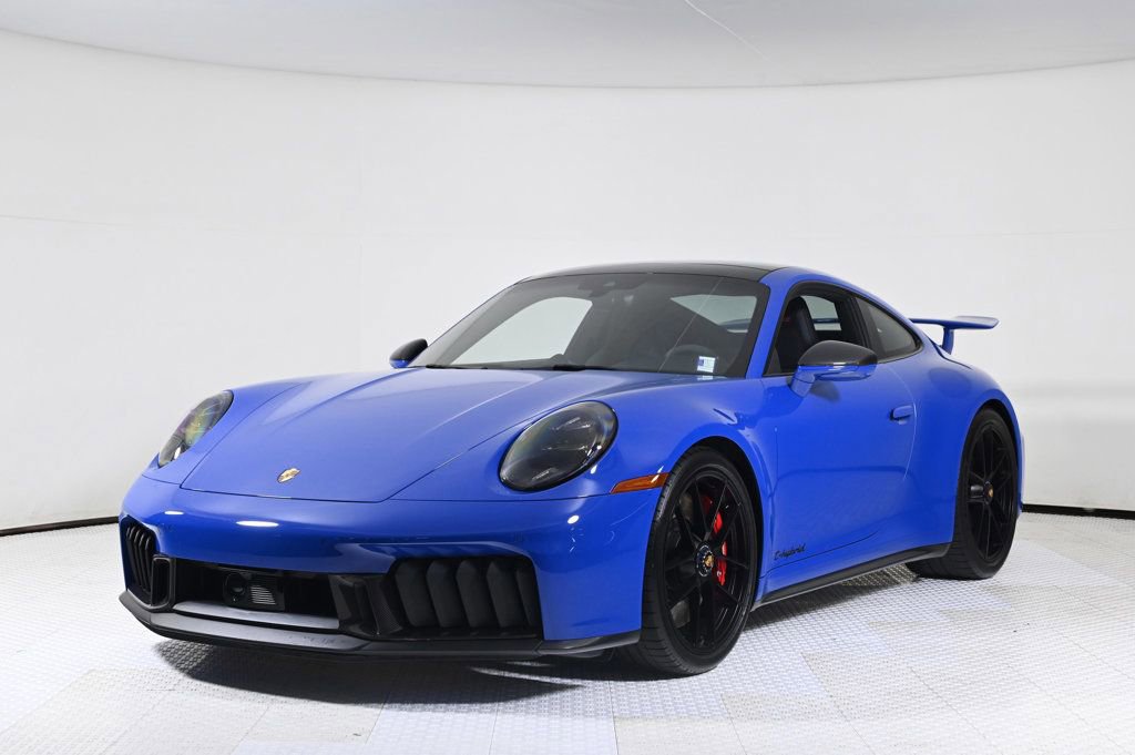 Certified 2025 Porsche 911 Carrera GTS image 1