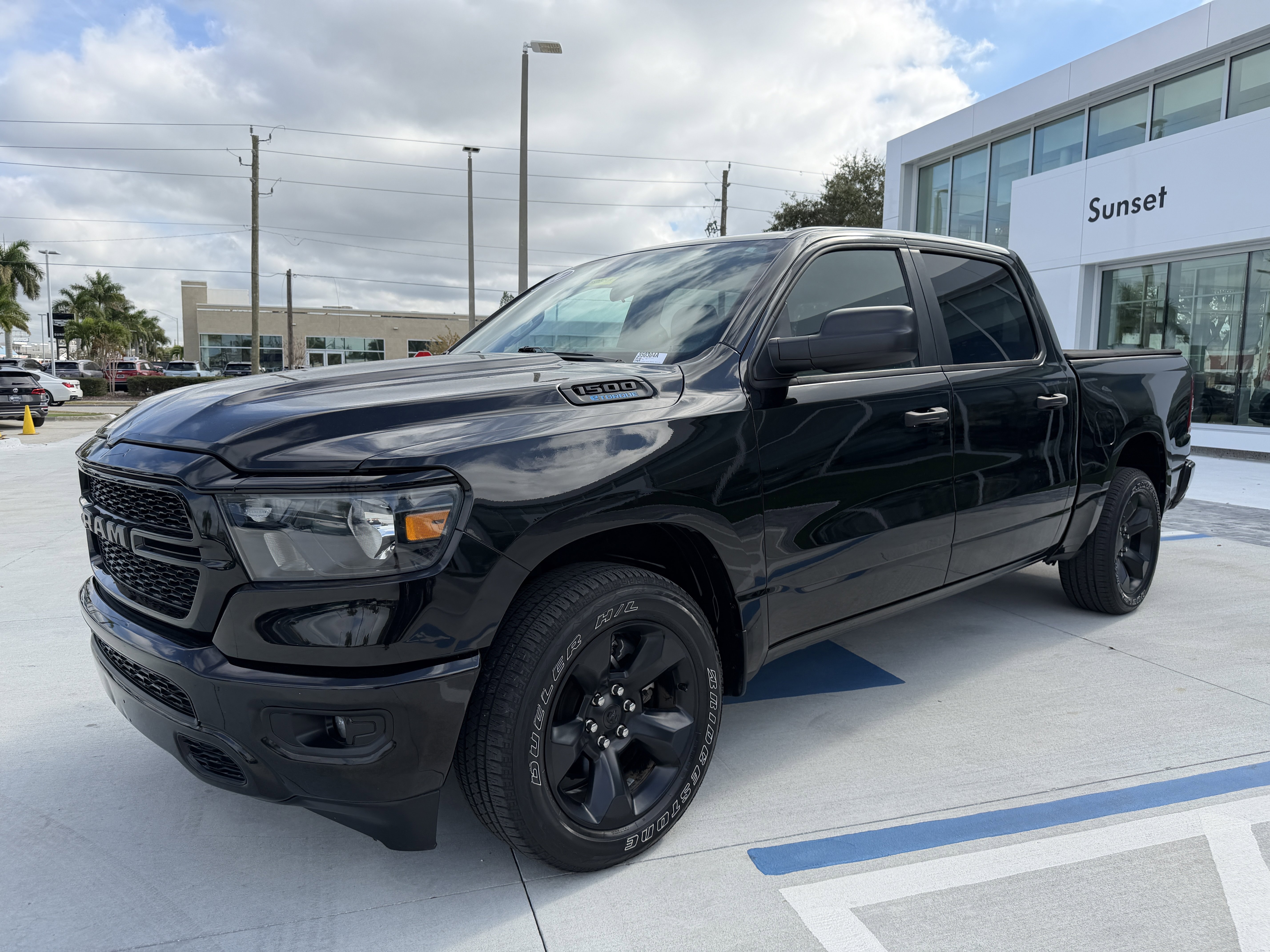 Used 2024 RAM 1500 Tradesman w/ Night Edition image 7