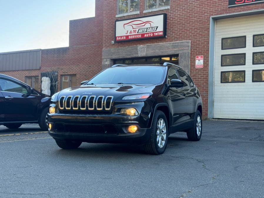 Used 2016 Jeep Cherokee Latitude w/ Safety/Convenience Group image 1