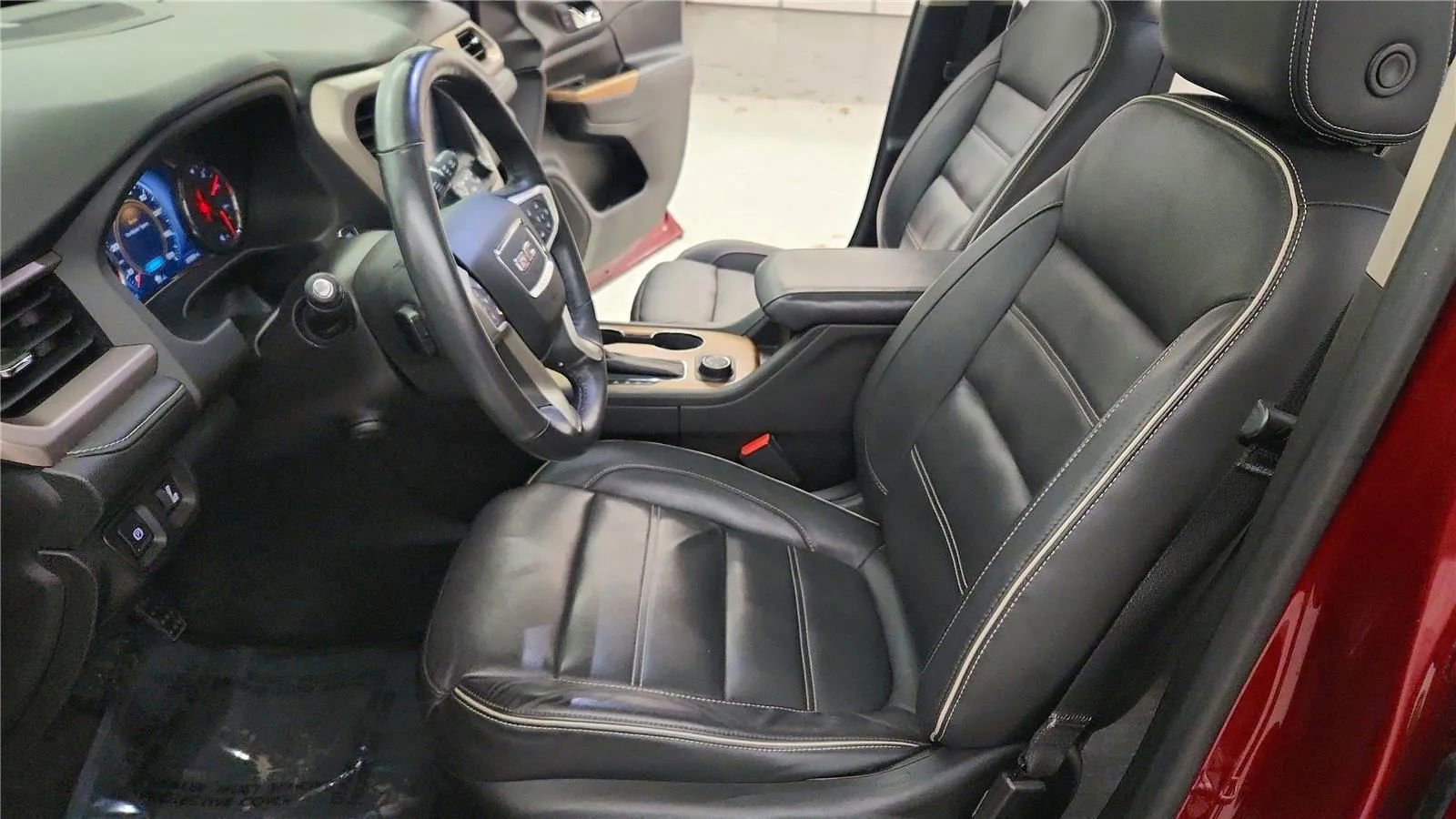 Used 2017 GMC Acadia Denali w/ Technology Package image 23