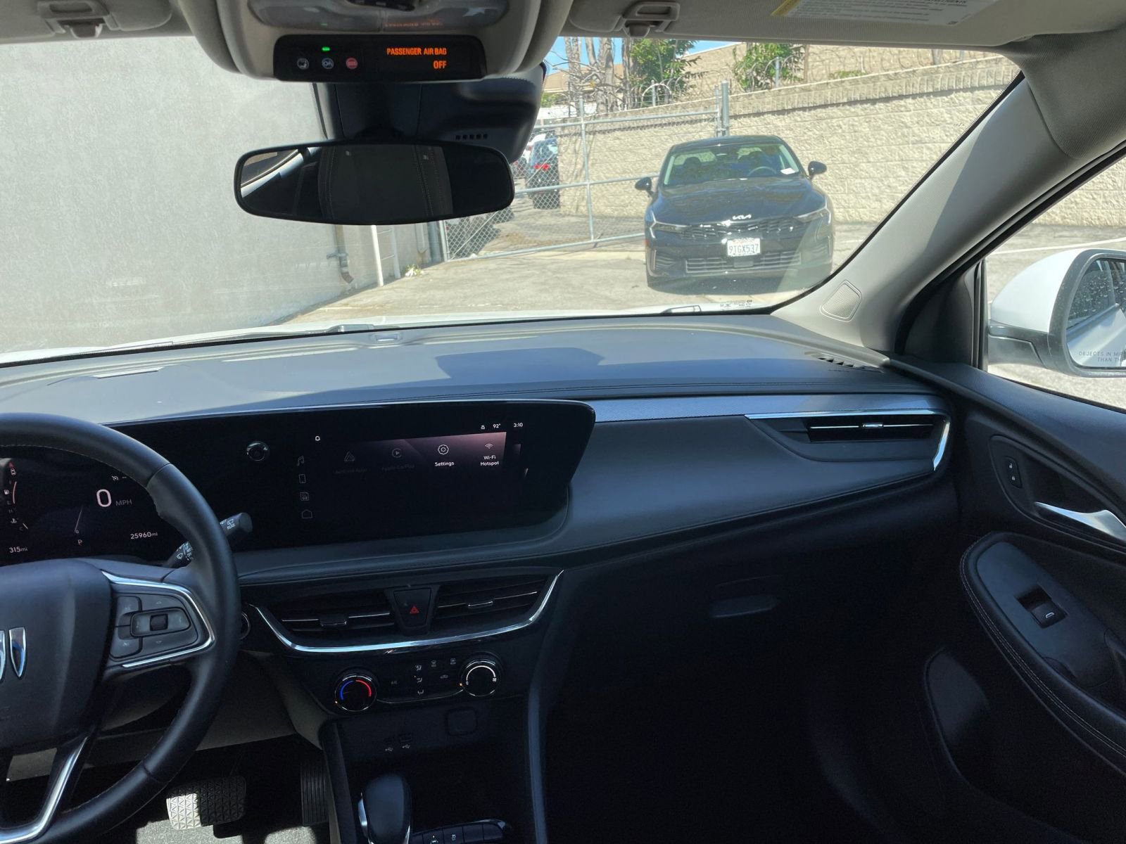 Used 2025 Buick Encore GX Preferred image 34