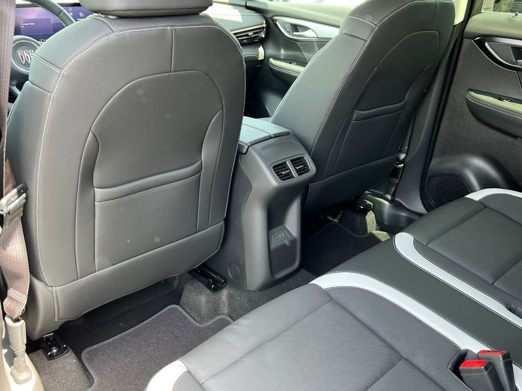 New 2026 Buick Envision Sport Touring AWD/4WD image 33