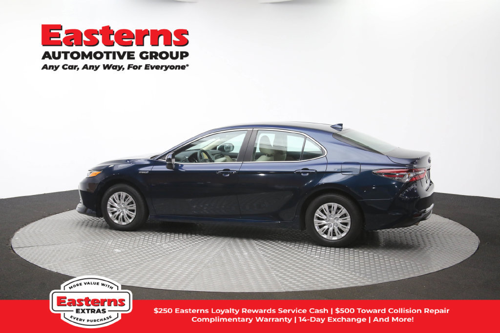 Used 2021 Toyota Camry LE FWD image 61