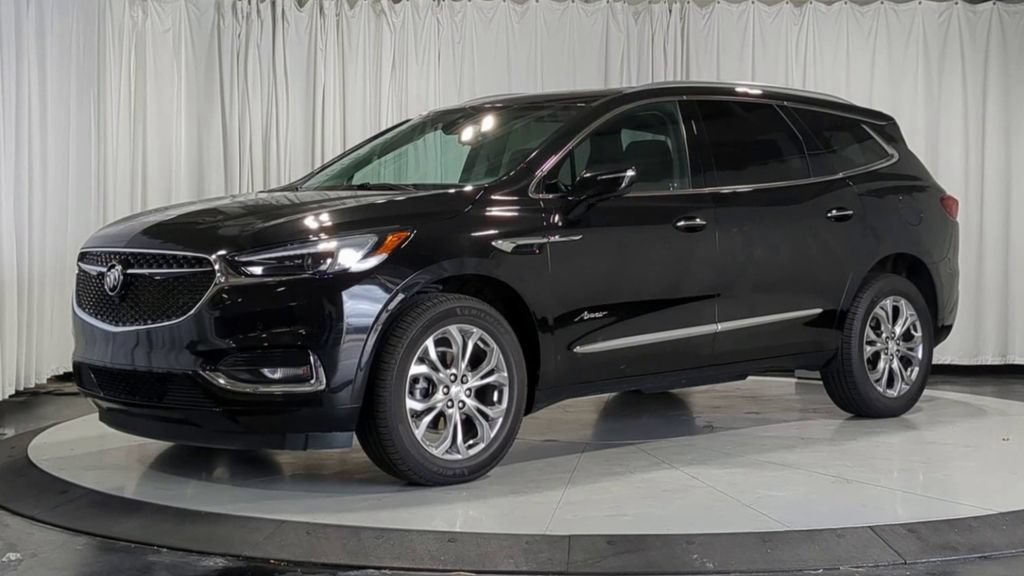 Used 2021 Buick Enclave Avenir w/ Avenir Technology Package AWD/4WD image 5