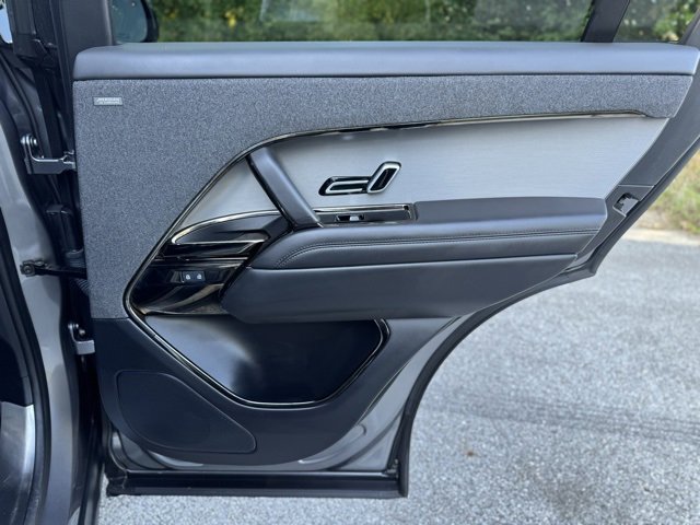 Certified 2024 Land Rover Range Rover Sport Dynamic SE image 17