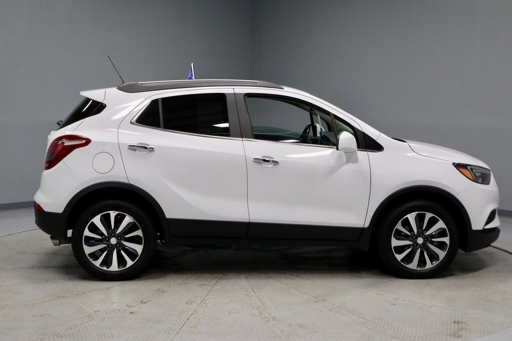 Used 2021 Buick Encore Preferred image 5