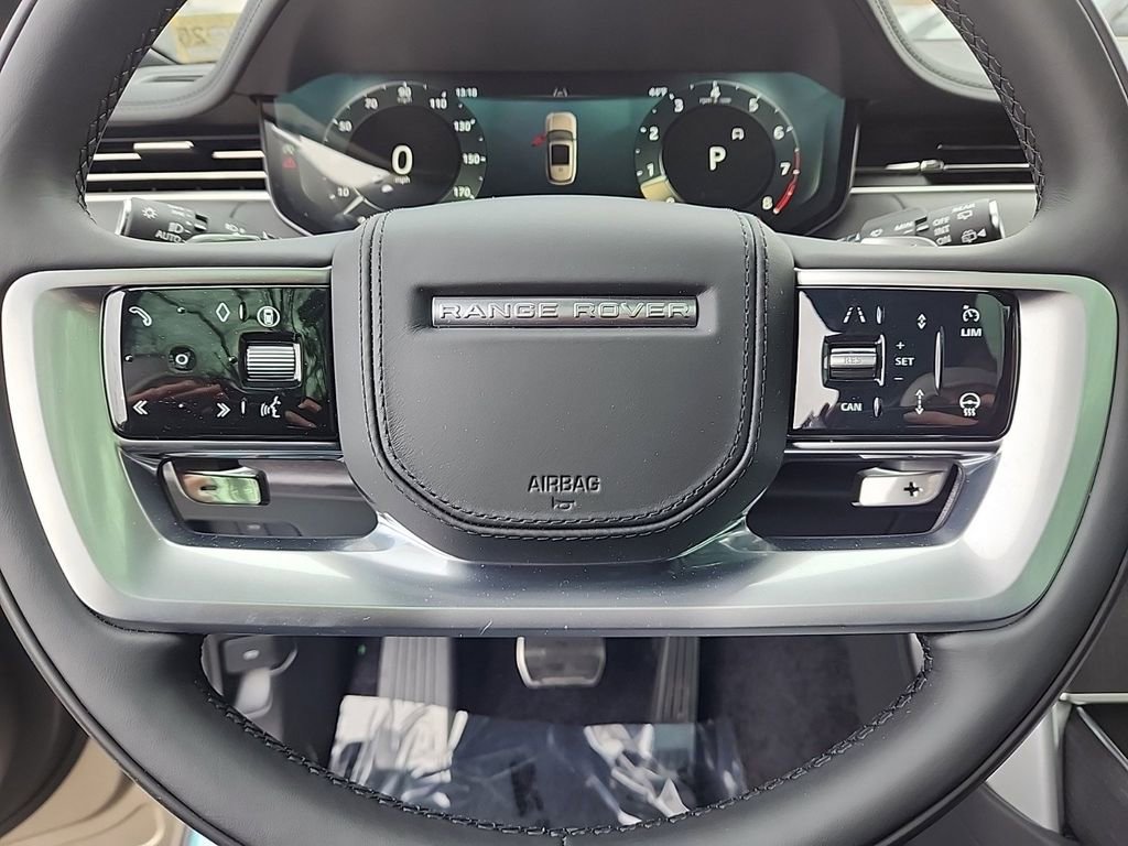 New 2025 Land Rover Range Rover SE AWD/4WD image 18