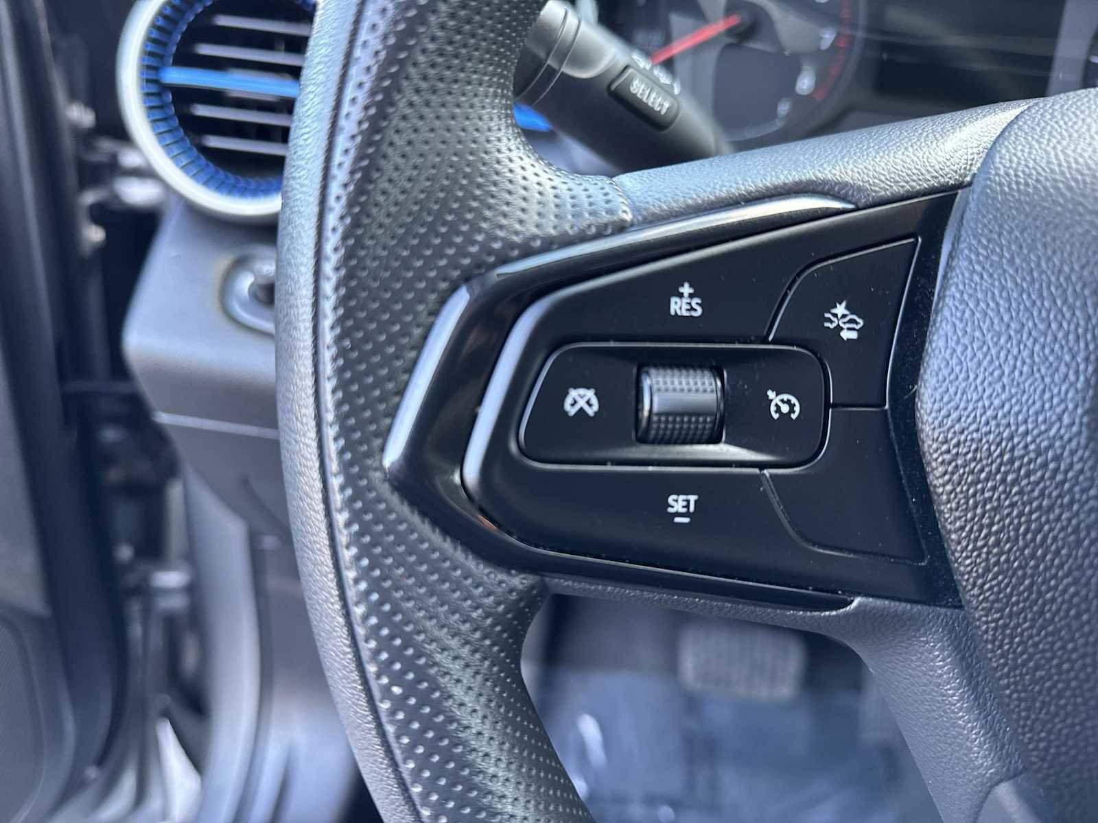 Used 2024 Chevrolet Trax LS w/ LS Convenience Package image 21