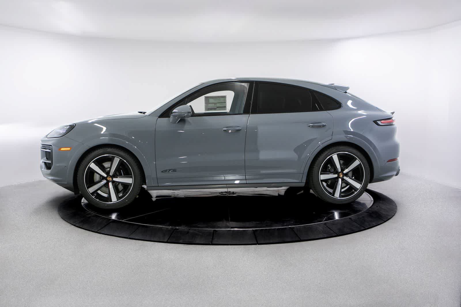 New 2026 Porsche Cayenne GTS AWD/4WD image 2