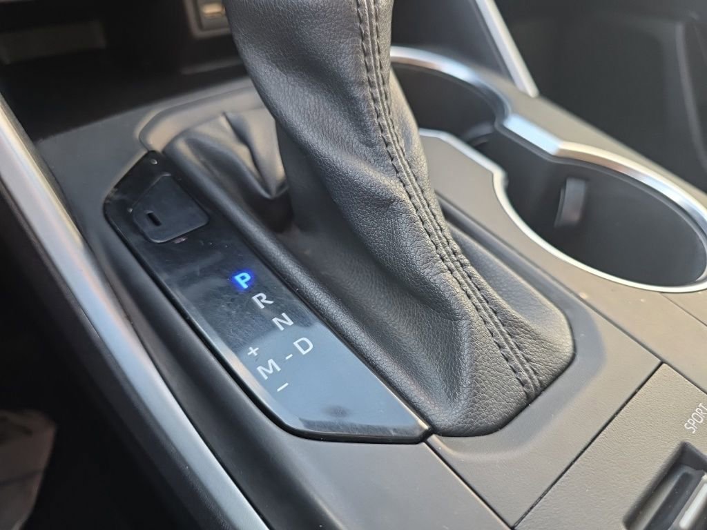 Used 2022 Toyota Highlander XLE image 31