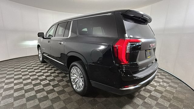 New 2026 GMC Yukon XL Elevation w/ Elevation Premium Package AWD/4WD image 4