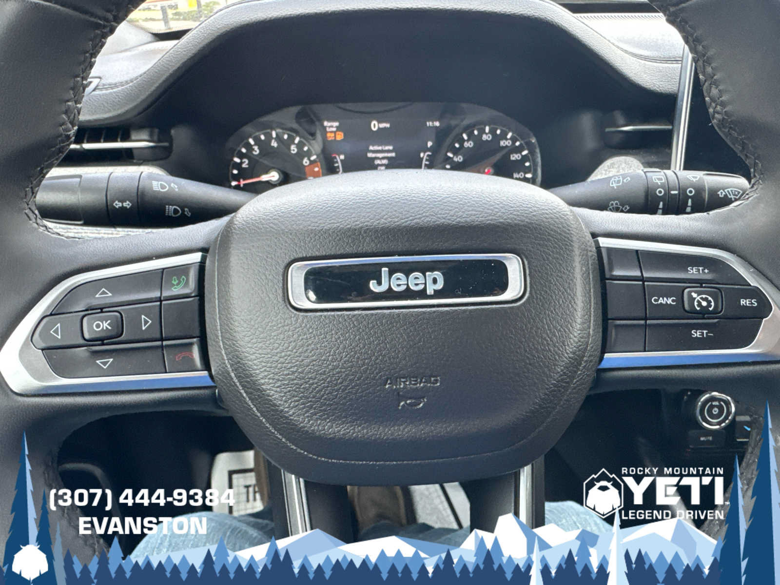 Used 2024 Jeep Compass Latitude AWD/4WD image 25