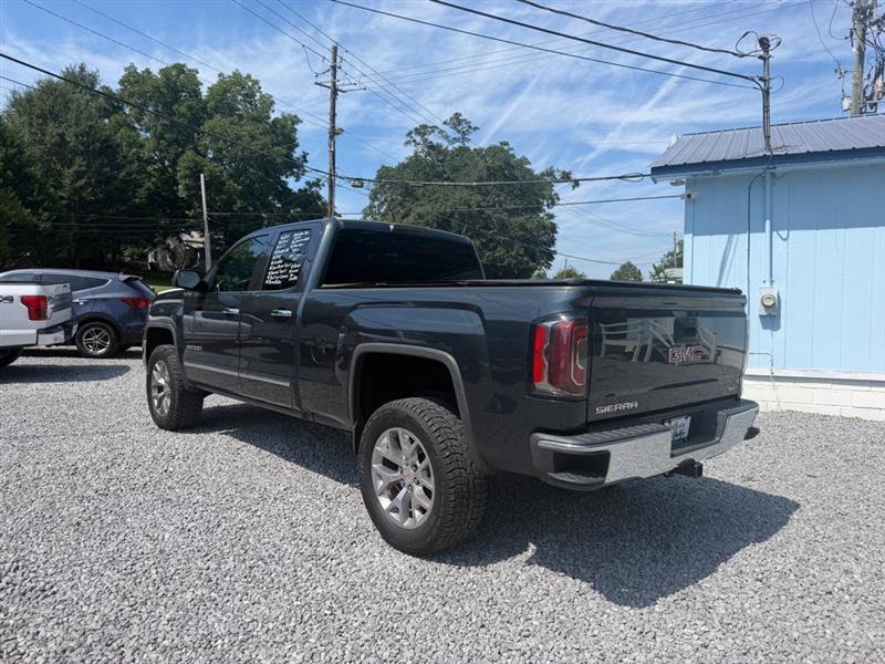 Used 2017 GMC Sierra 1500 SLT w/ SLT Premium Package AWD/4WD image 4