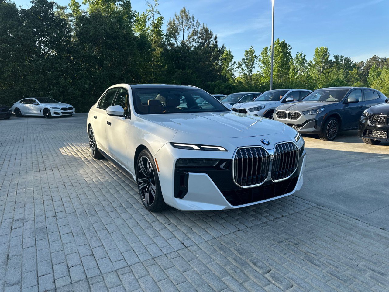 Certified 2025 BMW 740i image 11