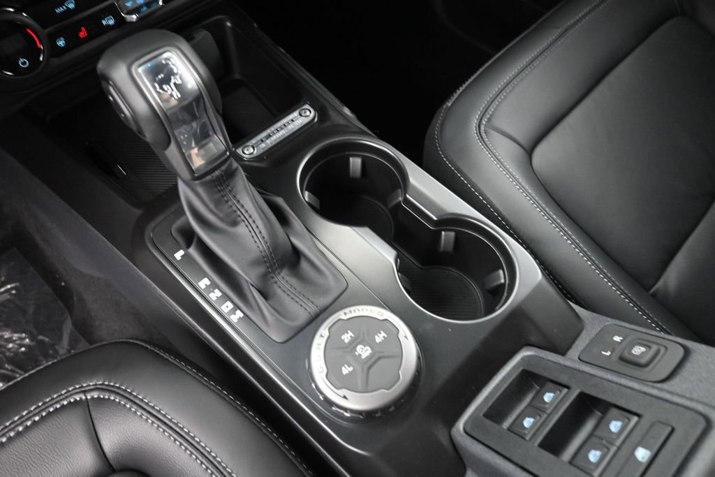 New 2026 Ford Bronco Outer Banks AWD/4WD image 30