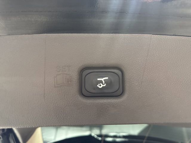 Used 2023 Lincoln Nautilus Reserve w/ Monochromatic Package image 23