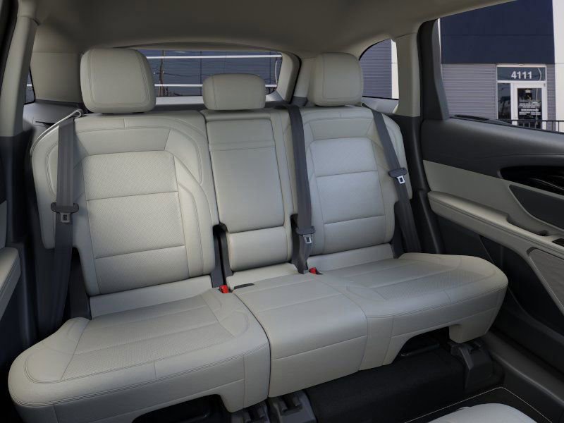 New 2026 Lincoln Nautilus Premier w/ Jet Appearance Package image 11