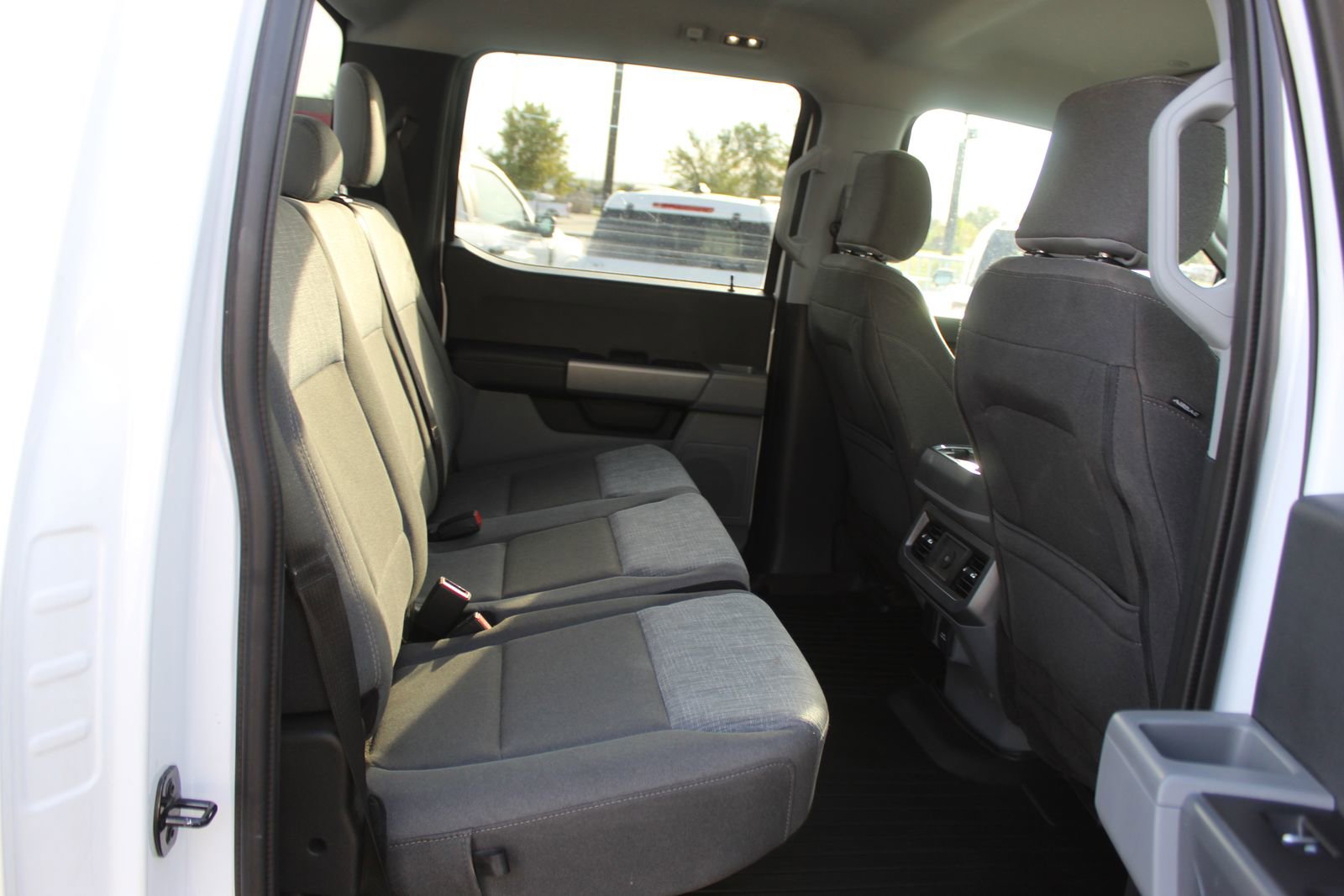 Used 2023 Ford F250 XLT w/ FX4 Off-Road Package image 14