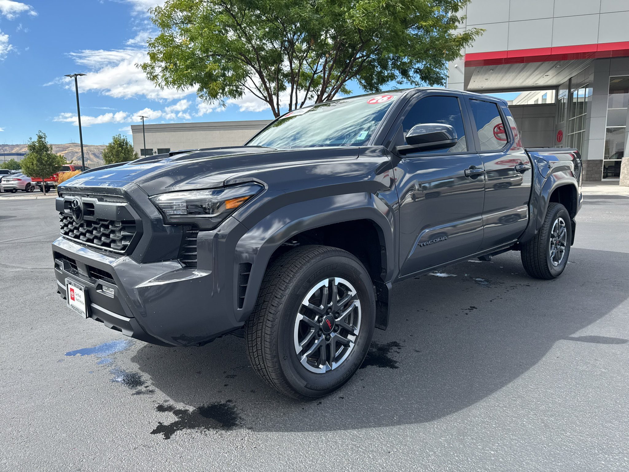 Certified 2026 Toyota Tacoma TRD Sport AWD/4WD image 5