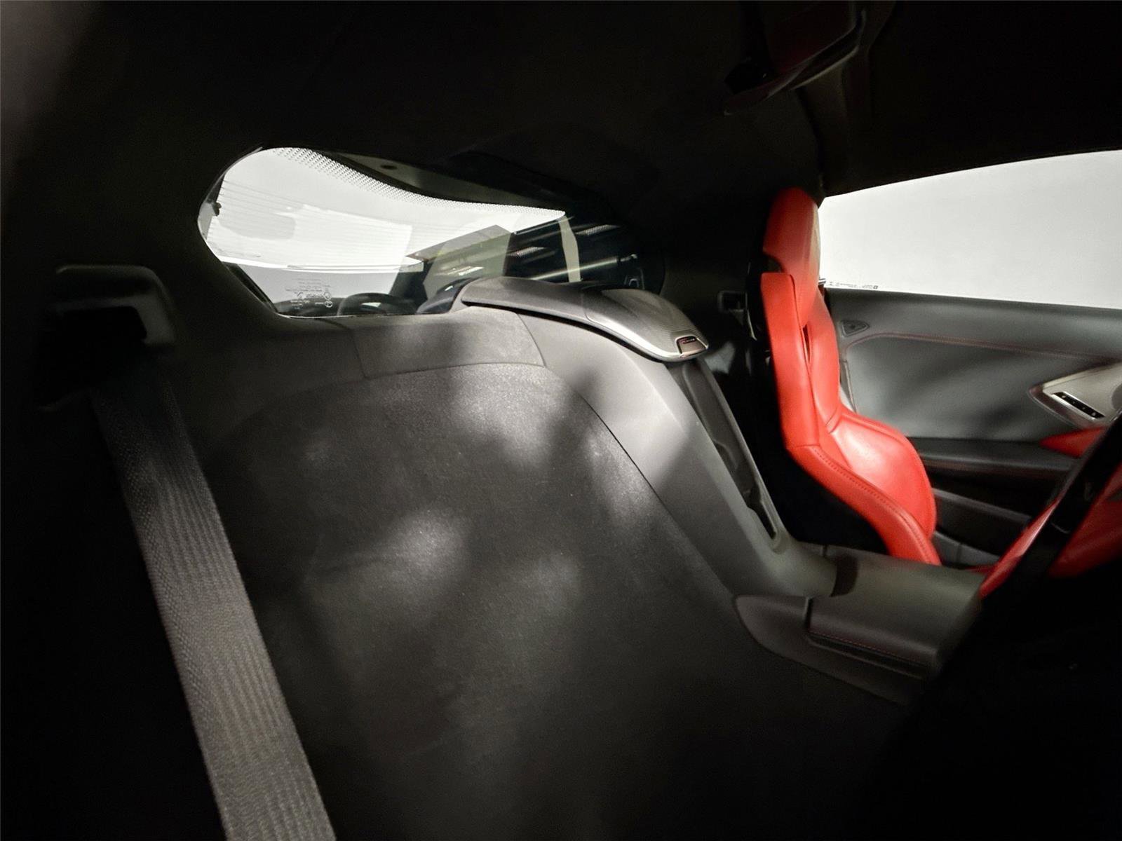 Used 2020 Chevrolet Corvette Stingray Premium Cpe w/ 3LT Preferred Equipment Group image 40