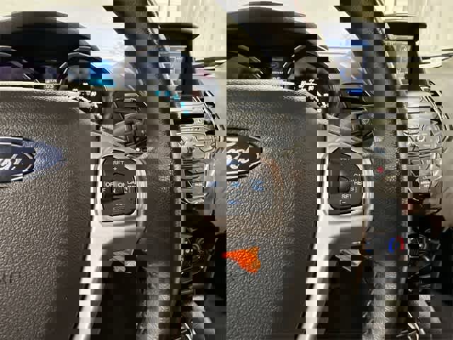 Used 2014 Ford Fiesta SE w/ Equipment Group 201A image 9