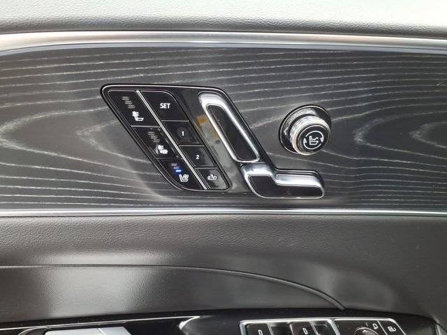 Used 2025 Cadillac Lyriq Luxury w/ LPO, Floor Liner Package AWD/4WD image 26