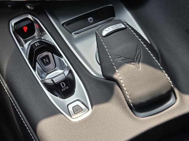 Used 2020 Chevrolet Corvette Stingray Convertible w/ Z51 Performance Package image 19