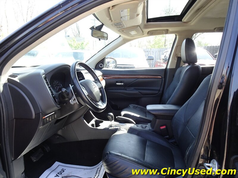 Used 2015 Mitsubishi Outlander GT AWD/4WD image 10